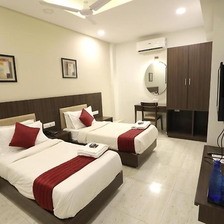 Hotel Privya Rooms And Banquet Surat Ngoại thất bức ảnh