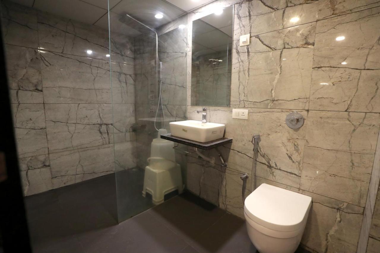 Hotel Privya Rooms And Banquet Surat Ngoại thất bức ảnh