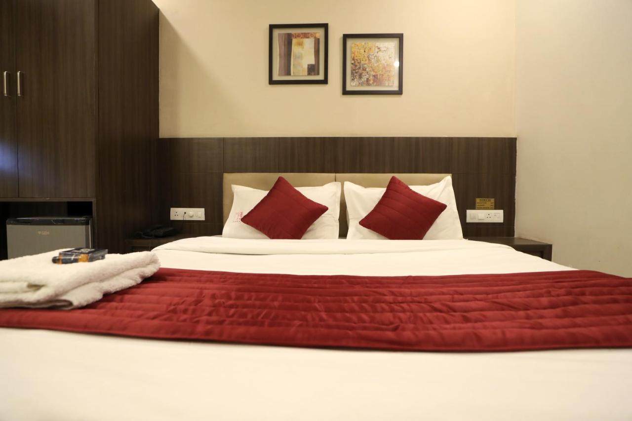 Hotel Privya Rooms And Banquet Surat Ngoại thất bức ảnh