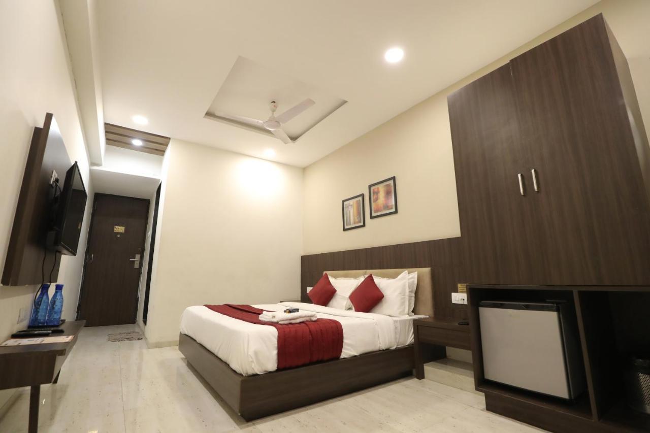 Hotel Privya Rooms And Banquet Surat Ngoại thất bức ảnh