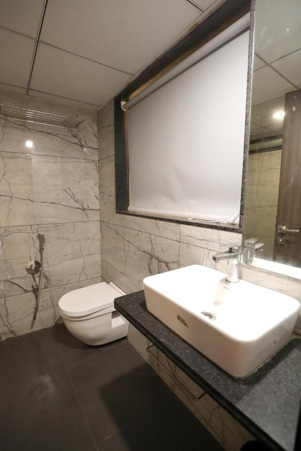 Hotel Privya Rooms And Banquet Surat Ngoại thất bức ảnh